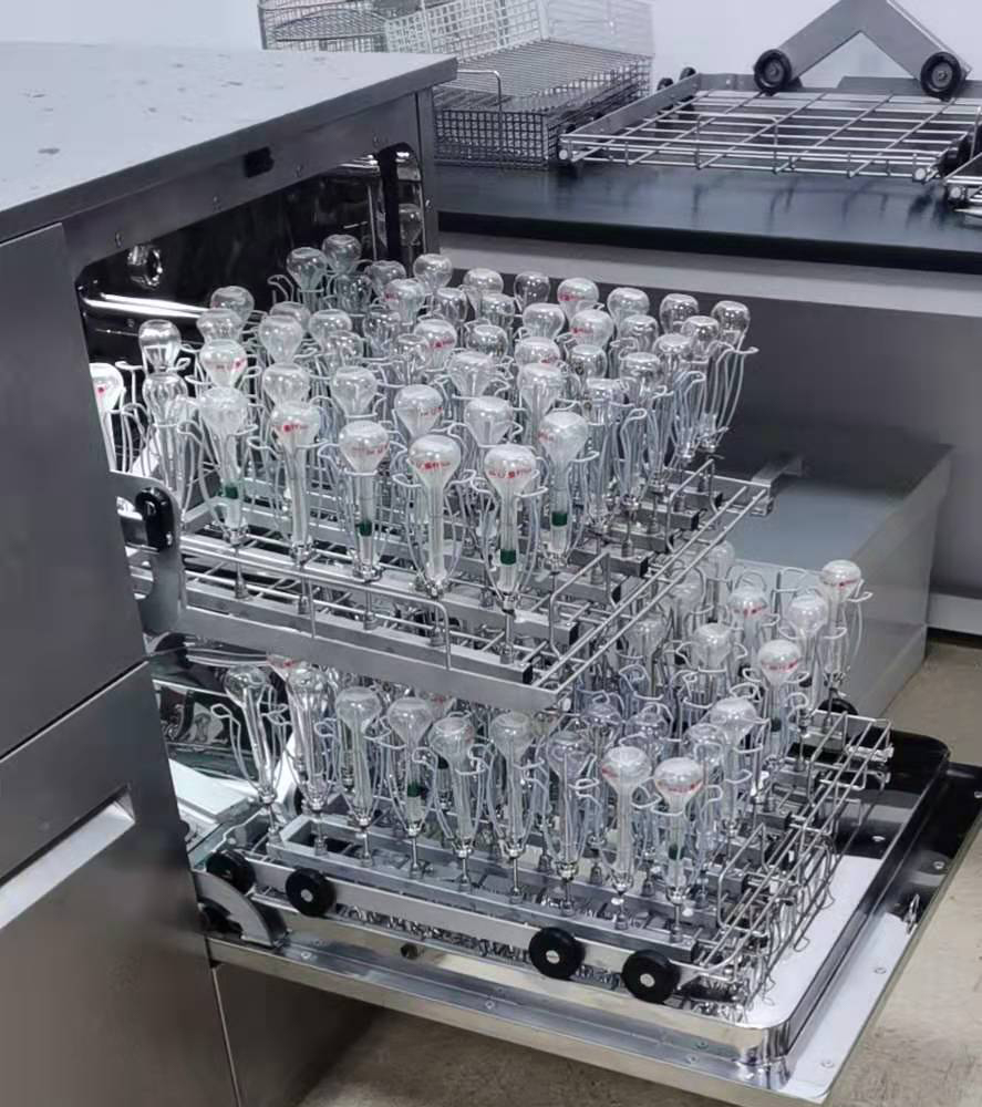 一位实验室自动洗瓶机用户自述，为什么选择喜瓶者？